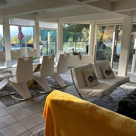 Cypress: Private Bedroom/Bathroom/Office, With Shared Pool, Hot Tub North Vancouver Buitenkant foto