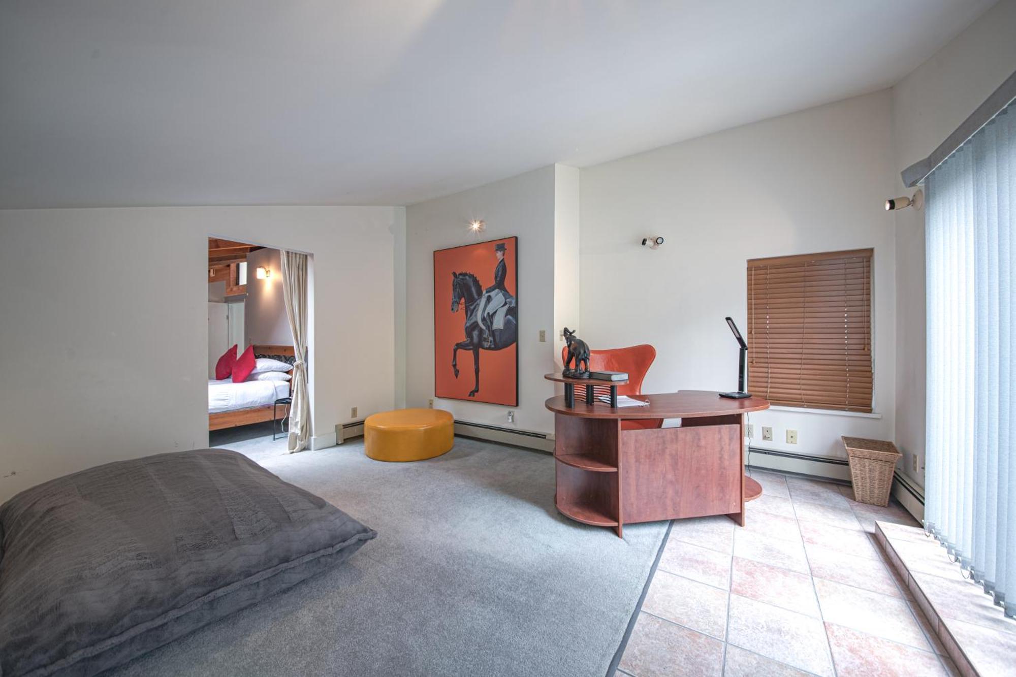 Cypress: Private Bedroom/Bathroom/Office, With Shared Pool, Hot Tub North Vancouver Buitenkant foto
